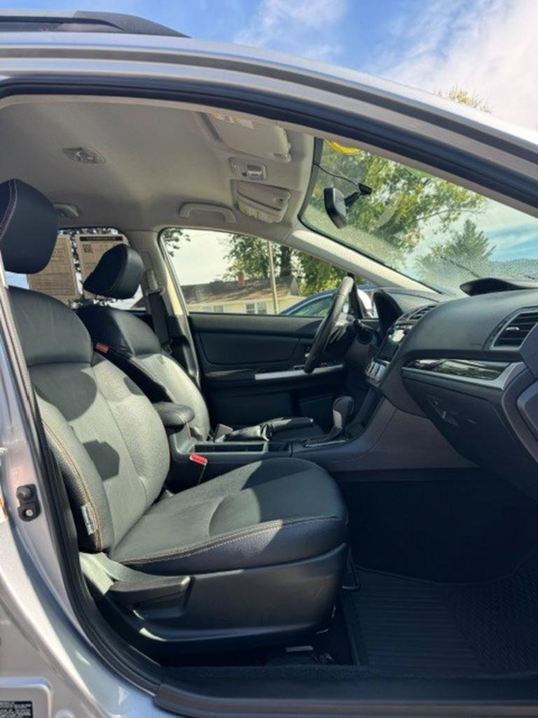 Used 2016 Subaru Crosstrek 2.0i Limited w/ Popular Package #2 AWD/4WD image 12