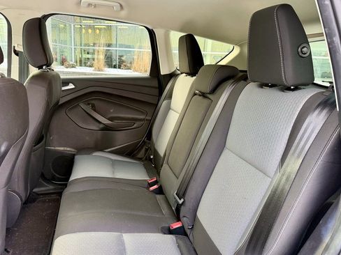 Certified 2018 Ford Escape SE w/ Ford Safe & Smart Package image 10