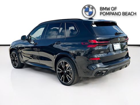 New 2026 BMW X5 M60i image 4