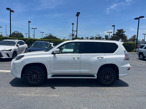 Used 2023 Lexus GX 460 Premium w/ Premium Plus Package AWD/4WD image 2