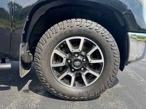 Used 2015 Toyota Tundra SR5 w/ TRD Off Road Package RWD image 9