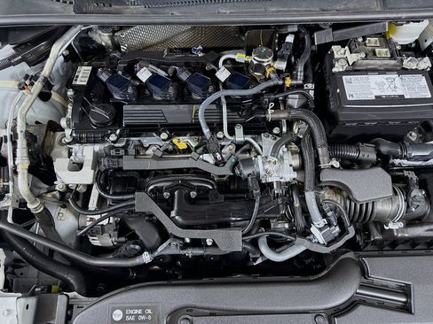 Used 2024 Toyota Corolla LE FWD image 38