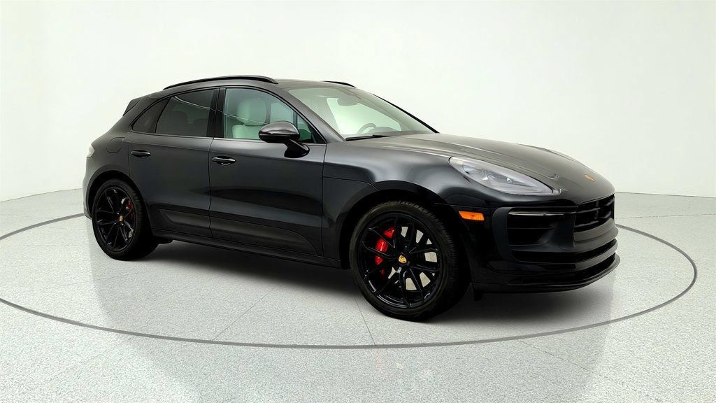 Used 2024 Porsche Macan GTS w/ Premium Plus Package AWD/4WD image 3