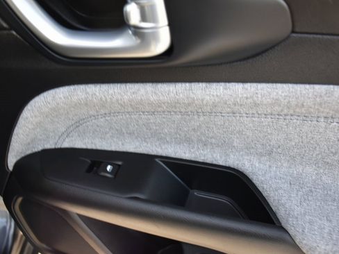 Used 2022 Jeep Compass Latitude image 11