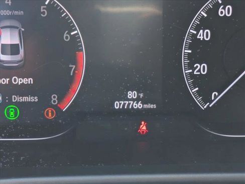 Used 2019 Honda Accord Sport image 11