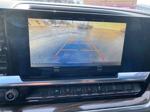 Certified 2022 Chevrolet Silverado 1500 RST image 25