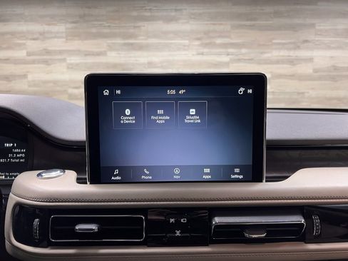 Used 2022 Lincoln Aviator Reserve w/ Elements Package Plus image 22