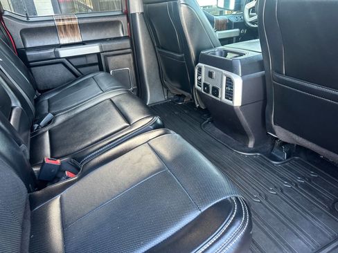 Used 2018 Ford F150 Lariat image 9