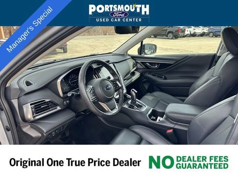 Used 2023 Subaru Outback Limited image 3