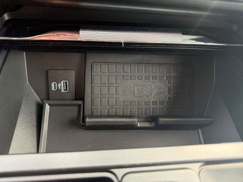 Used 2022 Ford F150 Lariat AWD/4WD image 24
