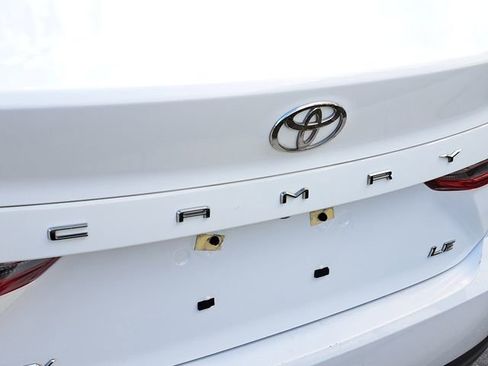 Used 2025 Toyota Camry LE image 4