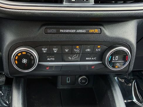 Used 2020 Ford Escape SE AWD/4WD image 20