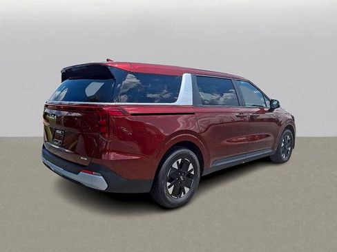 New 2026 Kia Carnival LXS image 4