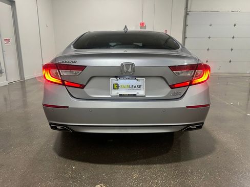Used 2020 Honda Accord Touring image 6