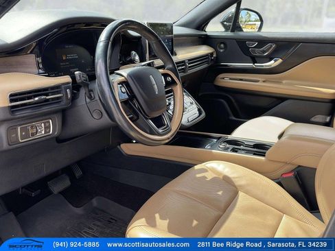 Used 2020 Lincoln Corsair Reserve w/ Equipment Group 201A image 17