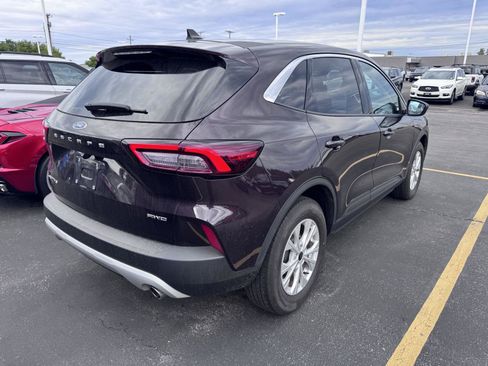 Used 2023 Ford Escape Active AWD/4WD image 4