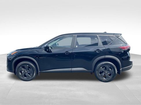 New 2026 Nissan Rogue SV w/ Cold Weather Package FWD image 5
