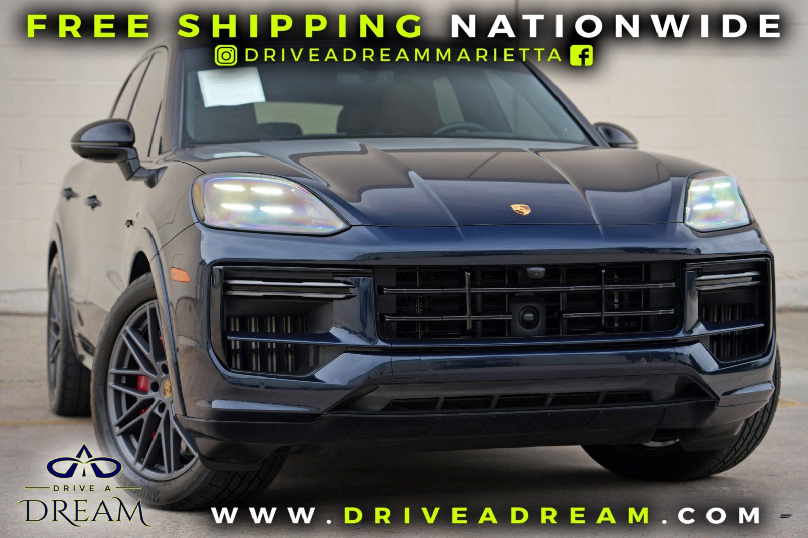 Used 2024 Porsche Cayenne Turbo AWD/4WD image 2