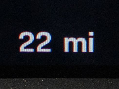 New 2025 Porsche Taycan image 35