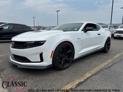 Used 2023 Chevrolet Camaro LT w/ Technology Package