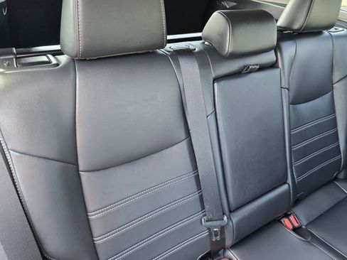 Certified 2020 Toyota RAV4 XLE Premium AWD/4WD image 21