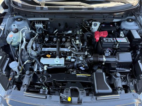 Used 2024 Nissan Kicks SR image 32