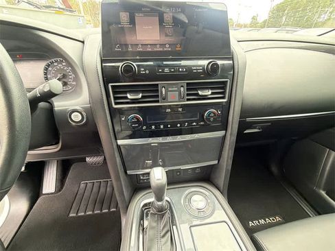 Used 2022 Nissan Armada SV w/ SV Appearance Package image 28