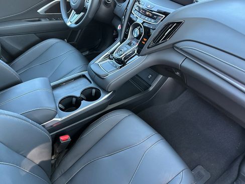New 2025 Acura RDX SH-AWD image 18