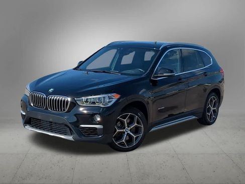 Used 2017 BMW X1 xDrive28i AWD/4WD image 1