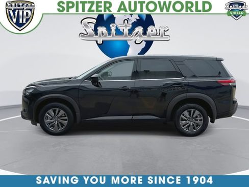 Used 2024 Nissan Pathfinder S AWD/4WD image 6