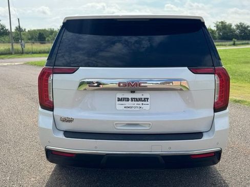 Used 2021 GMC Yukon SLT w/ SLT Luxury Plus Package AWD/4WD image 5