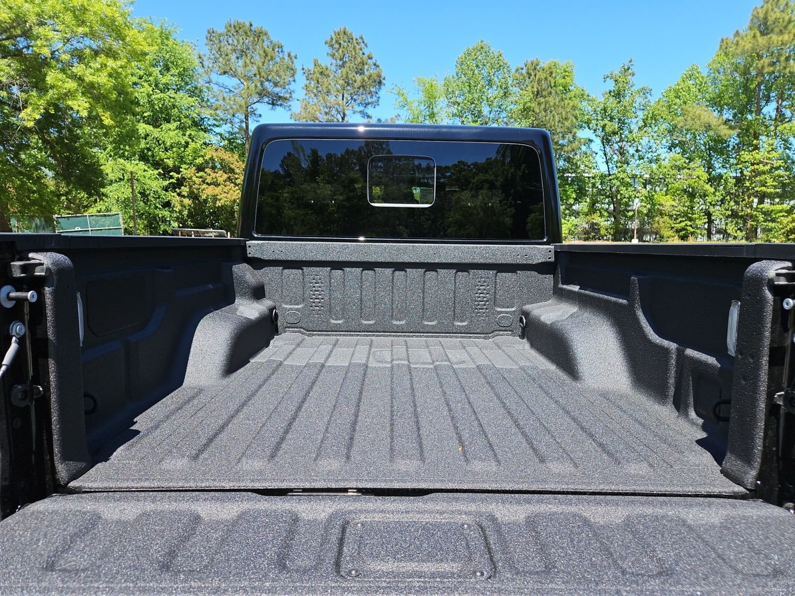 New 2026 Jeep Gladiator Rubicon AWD/4WD image 19