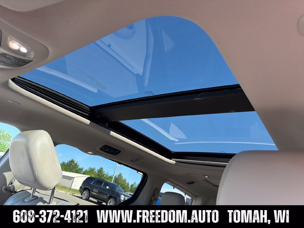 Used 2021 Chrysler Pacifica Limited w/ Premium & Safety Sphere Group AWD/4WD image 21