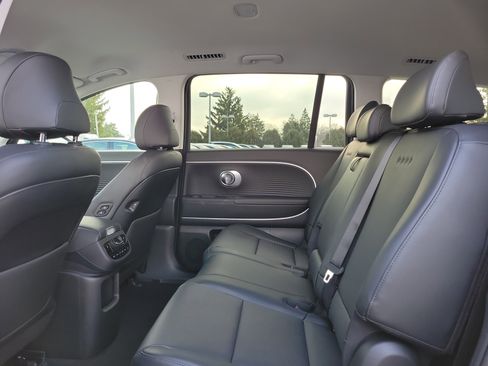 New 2026 Hyundai Ioniq 9 SEL AWD/4WD image 11