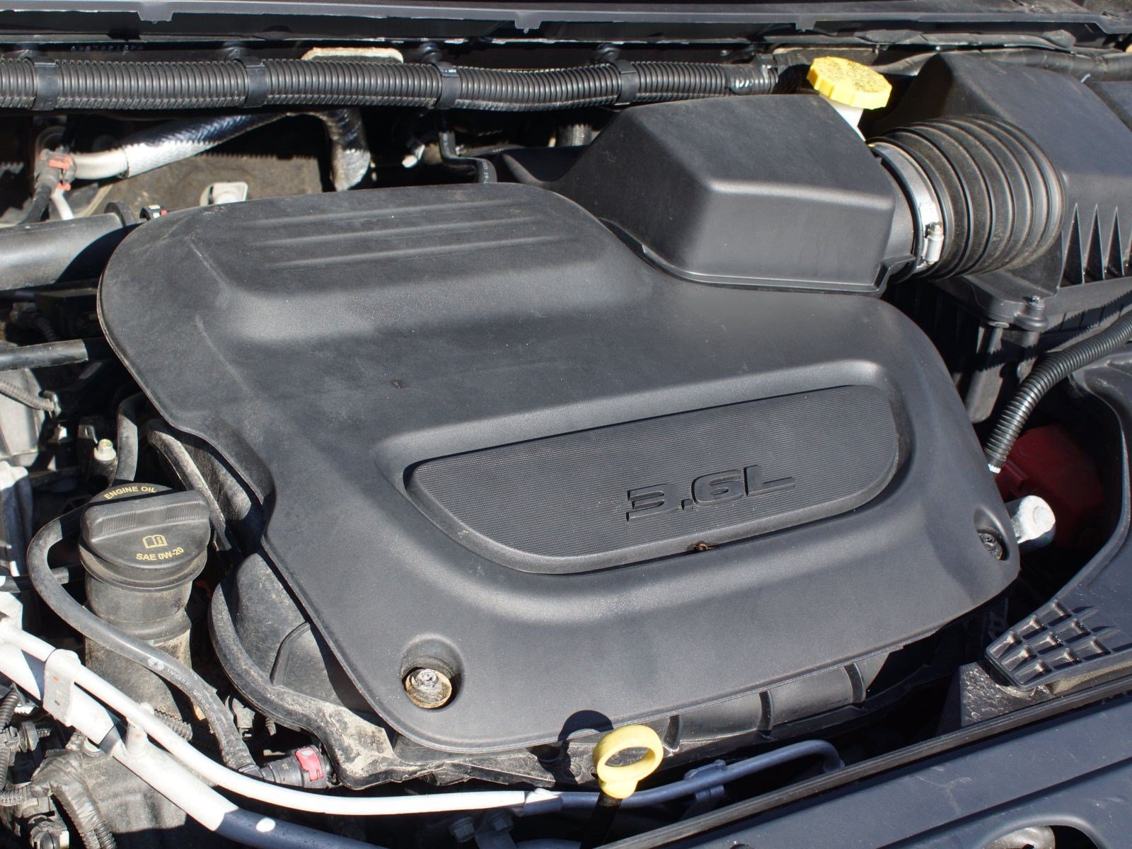 Used 2023 Chrysler Voyager LX FWD image 26
