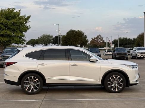 Used 2023 Acura MDX SH-AWD w/ Technology Package image 3