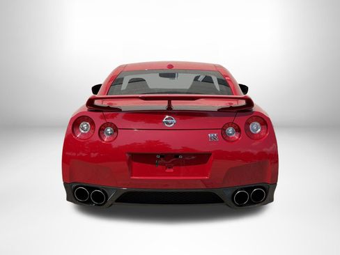 Used 2010 Nissan GT-R Premium AWD/4WD image 8