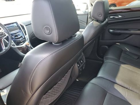 Used 2015 Cadillac SRX Luxury w/ Driver Awareness Package FWD image 14