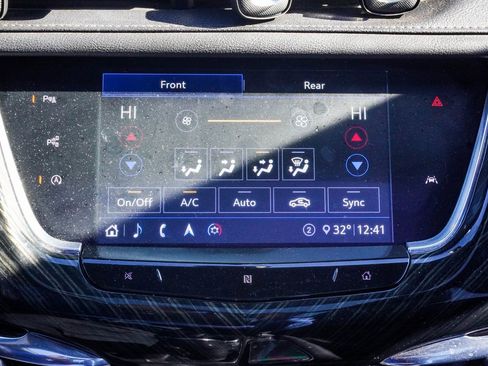 Used 2020 Cadillac XT6 Premium Luxury image 29