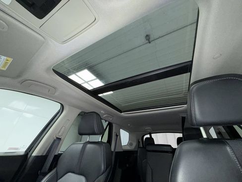 Used 2024 Honda Pilot Touring image 25