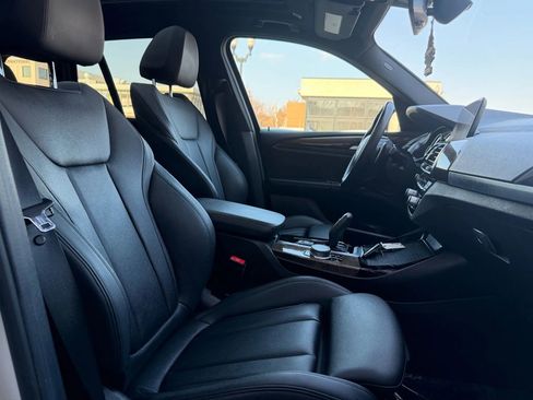 Used 2019 BMW X3 xDrive30i w/ Driving Assistance Package image 16