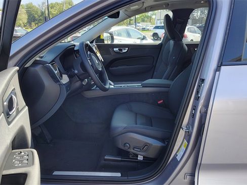 New 2026 Volvo XC60 B5 Plus w/ Climate Package image 7