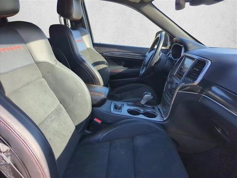 Used 2018 Jeep Grand Cherokee Trailhawk image 18
