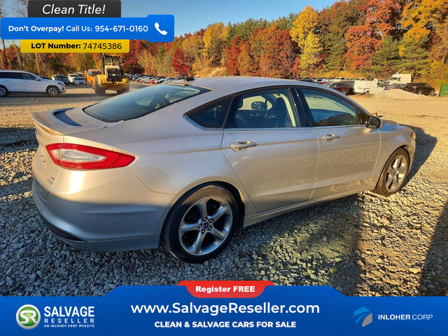 Used 2013 Ford Fusion SE FWD image 4