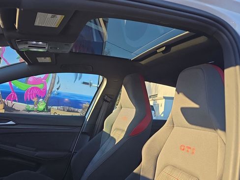 Used 2024 Volkswagen GTI SE image 21