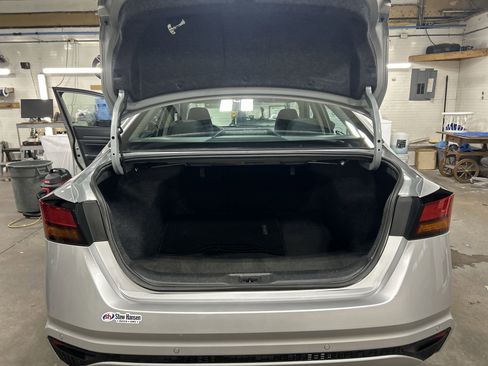 Used 2024 Nissan Altima 2.5 SV image 25