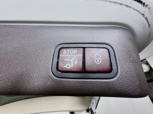 Used 2018 Mercedes-Benz GLE 350 w/ Premium 1 Package image 40