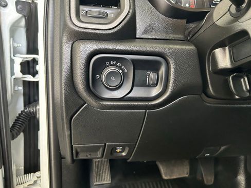 Used 2024 RAM 3500 Tradesman w/ Chrome Appearance Group AWD/4WD image 40
