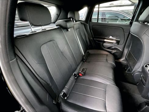 Certified 2025 Mercedes-Benz GLA 250 image 20