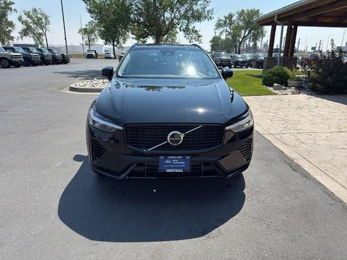 Used 2025 Volvo XC60 T8 Plus w/ Protection Package Premier AWD/4WD image 3